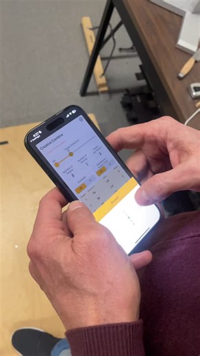 Did you know Stack Wedge offers both a “Premier mode” and “Creative Mode”? It takes less than a minute to set up a combine in “Creative Mode”. In this video, you can see Sasho prepping a Creative Mode combine for his kid. So what’s the difference between the two modes? 👇🏼 PREMIER MODE - Fully-guided wedge practice 🎯After you complete your Baseline session, Premier Mode generates dynamic practice sessions based on your unique skill level. 🎯Our proprietary Stack Points scoring system is mapped