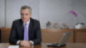 13K views · 610 reactions | Foi divulgado, hoje, o relatório financeiro do segundo trimestre de 2015. Luciano Siani Pires, nosso Diretor-Executivo de Finanças e Relações com Investidores, comenta. | Vale | Facebook