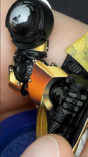 Painting Golden NMM on a Dreadnought arm #warhammer40k #warhammer #warhammer40000