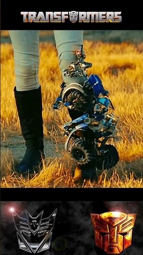 One of the Funniest Scene in Live-Action Movie "Wheelie Humping Megan Fox Leg"