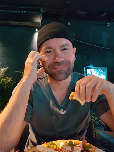 Pizza #saigon #vietnam #travel #Vlog