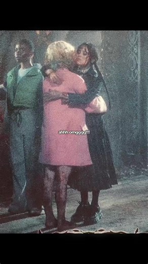 Ahhhh essa fotoo!!!! #Wednesday #enidsinclair #wenclair #fyp #vaiprafy | enid and wednesday