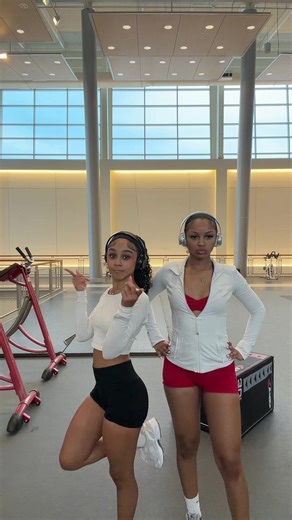 @Jeleahh💋💋 #fyp | leah dancing