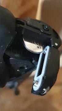 Changing the CR1632 battery in your Shimano Ultegra 12-speed Di2 shifters. 😛🤔🧐
