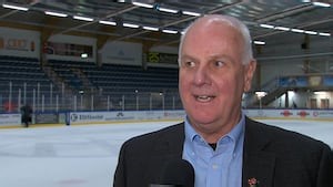 Lethbridge Hurricanes general manager Peter Anholt suspended by WHL