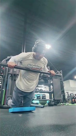 Scap control and length into pullover-to-press. CPL Helix integration.