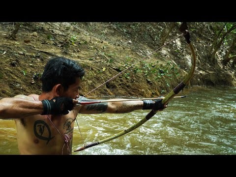 How To Make Powerful Insane Bamboo Bowfishing | Bamboo Bowfishing Vs Huge Fish