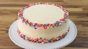 515K views · 26K reactions | Classic vanilla birthday cake recipe  | The Cooking Foodie | Facebook