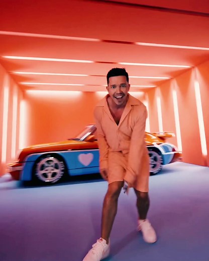 Diesen Freitag: Nico Santos - Weekend Lover Songtext