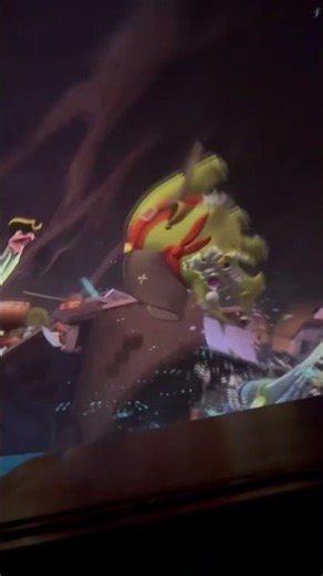 🎢 A Simpsons Ride te leva por Springfield como você nunca viu. 💛🍩 #viagem #viajaréviver #orlando