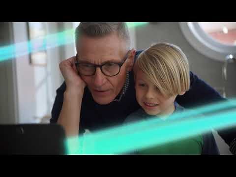 Cox Communications Internet TV Commercial, 'Only Cox: Stay Connected'