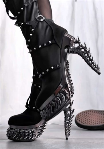 Gothic High Heel Shoes for Fashion Lovers