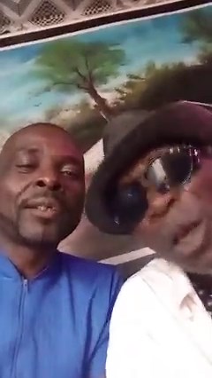 Pourquoi ce surdosage de nourriture et de consommation pour nous depuis ce matin...Les hommes d'honneur jeune homme d'affaires de la lékié avec de différentes structures commerciales nous a gâté mince🤣🤣🤣🤣 Ça concorde avec le nouveau single de Arrangemento Onthemix après ce bon dîner kougna kougna kougna 🤣🤣🤣 | Ami moyo de la gâchis numéro 1