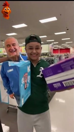 Funniest Selfie Prank Ever! 😂📸