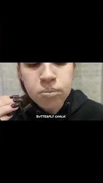 In this video, I eat pure white chalk/clay for relaxing ASMR sounds.