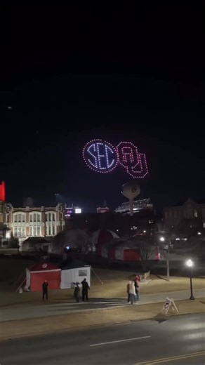The drone halftime show lit up Gaylord Family-Oklahoma Memorial Stadium 🎆 | KOCO 5 News