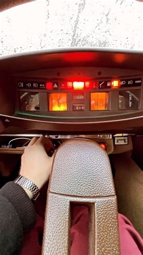 Citroën CX - Cold Start #coldstart #citroenclassic | Graphpexels