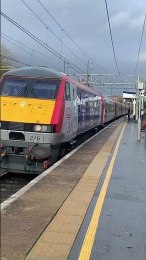 Mega Class 82 DVT Horn Compilation *Loud* #train #class #railway #dvt #horns #ukrail #tfw