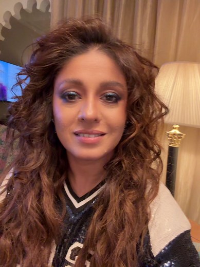 184K views · 4.4K reactions | Tick-tock, Singapore! The countdown is almost over, and I am about to take over the city Got your tickets yet? No? RUN! #iamhome #sunidhilive #sunidhichauhan #liveperformance #livemusic #singapore #explore #liveinsingapore #iamhomesingapore 39m | Sunidhi Chauhan | Facebook