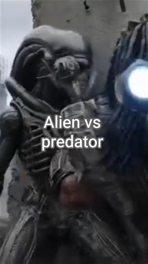Alien Picked The Wrong predator 😳 #viralvideo #alien #RobotWar #SciFiAction #Shorts #MovieClips