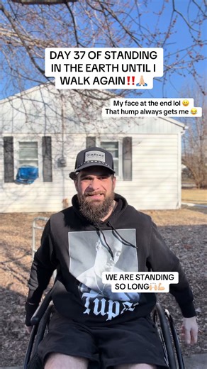 DAY 37 OF STANDING ON THIS WALKER UNTIL I WALK AGAIN!!! I will not give up until I take at least one step!!! I did just order a tens unit and I also opened up an Amazon wish list it is in my bio!!!! I can’t believe how long I’m standing for now!!! I’m gunna have to start timing how long I can hold it for and see how many dips I can do!! Right now my PR is 5 dips on the walker!!! Let’s go yall!!!! #nevergiveup #explore #fyp #paraplegic #viral