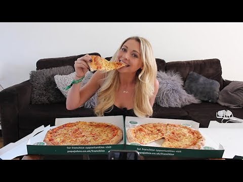 GIRL EATS 2 XXL PAPA JOHNS PIZZA CHALLENGE