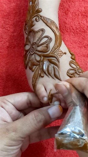 Simple Arabic Henna Design #mehndi #henna #dubai #style #fashion #song #mehandi #farheenscreation