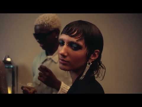 Toblerone - Never Square