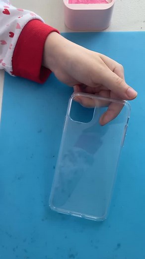 Since my phone case broke, I decided to create a new glam one from scratch 💎 Step 1: Coloring the base to match the theme before adding rhinestones. Prepping the background makes the sparkle pop ✨ Stay tuned for Step 2! * * * * * #DIY #DIYProject #Crafting #BlingDIY #Bedazzle #PhoneCaseDIY #Rhinestones #SparkleProject #GlitterAndGlue #craftinginprogress #Sparkle #BlingBling #ShinyThings #AestheticVibes #MakeItCute #GlamLife #CreativeGlowUp #addsomesparkle #ArtProcess #CreativeProcess #BehindThe