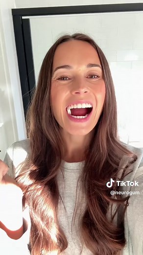 A calm start, a clean boost, and a Variety Pack with flavors for every kind of morning 😌⚡ #neurogum #morningroutine #energyandfocus #ASMR #grwm