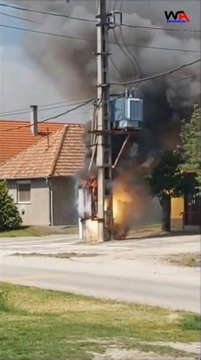 Power pole and transformer explosion You see this RUN !!!