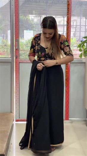 Black lover ko lagi black colorma Saree aayo la #bageshwari #boutique #contact #9847823418 #tulsipur_dang