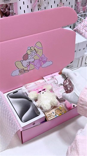 ASMR iPhone 15 Pro Max gift box packaging #packing #packingorders #asmr #packingasmr #iphonegiftbox