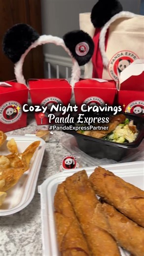 ᴊᴜʟɪᴀ ᴍᴇɢᴀɴ ✌︎ on Instagram: "#pandaexpresspartner There’s something about the cozy season that makes family time feel even more meaningful. Add in the delicious comfort of @officialpandaexpress and it becomes the perfect recipe for warmth, happiness, and memories made around every shared dish. Cozy food, cozy moments, and the people we love most what could be better?! 4821 Outer Loop Louisville, KY 40219 ☺️ #PandaExpress #Louisville #LouisvilleKy #LouisvilleKentucky"