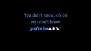 Karaoke What Makes You Beautiful - One Direction - CDG, MP4, KFN - Karaoke Version