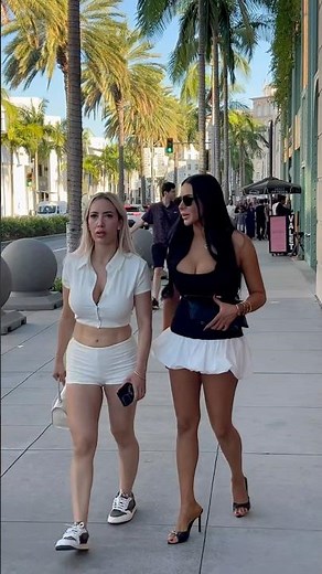 Would you WALK here? BEVERLY HILLS 🌴 California 🇺🇸