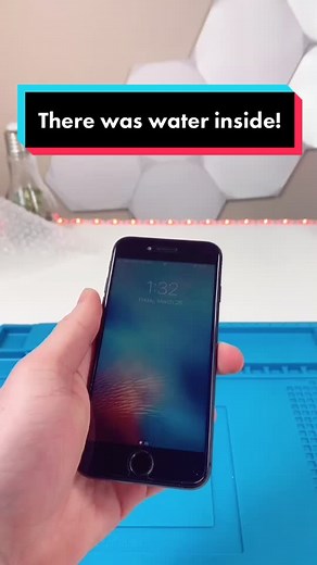 iPhone 8 Water Damage Repair Guide