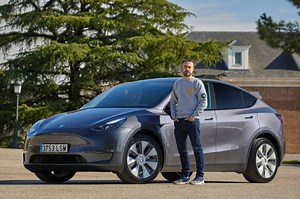 PRUEBA en VÍDEO: Tesla Model Y Gran Autonomía - Periodismo del Motor