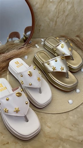 MISTER SHOES | CALÇADOS FEMININOS on Instagram: "Flat summer ✨ Disponível do 34 ao 39 170 💳 Em até 3x sem juros Ou 165,00 avista"