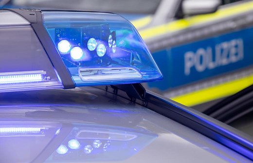 Aufwändige Bergung: A3 bei Nürnberg nach Lkw-Unfall über sieben Stunden gesperrt
