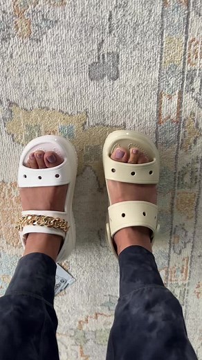 How to Fix Oversized Crocs with a Blow Dryer