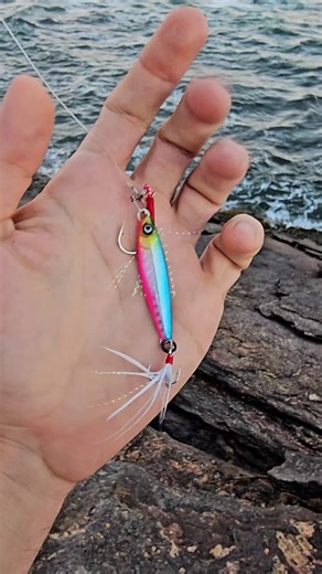 Essa jogada fez a diferença! Combo da produtividade! @Grouper jigs e Outkit 🔥🐟🌊🏝 #pesca #iscasartificiais #rockfishing