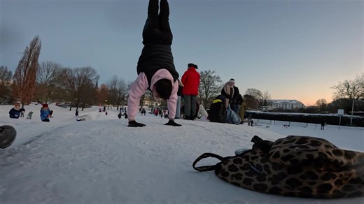 Schnee ❄️ Action. #winter #fy #snow #schlittenfahren