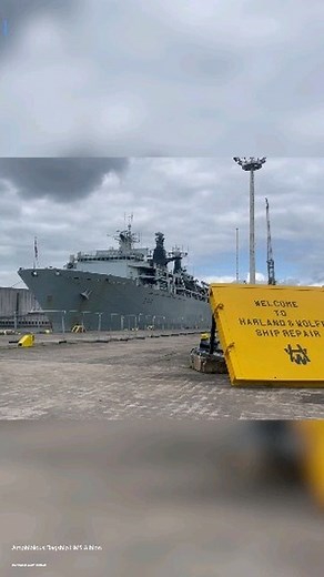 165 reactions · 46 comments | Navy ship Amphibious Flagship HMS Albion in Belfast | Belfast Telegraph | Facebook