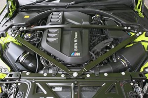 BMW M4クーペを試乗レビュー！良い点や欠点などを徹底評価【プロ解説】 | CARPRIME(カープライム)