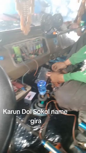 Vehicle Dashboard Repair: Hands-On Guide to Fixing Issues