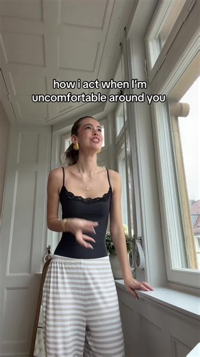 How I Act When I'm Comfortable vs Uncomfortable