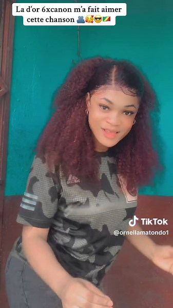 La D’or 6xcanon: Une chanson à aimer