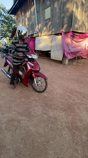 #ទុកចោលយូពេក #😂❤️ #គេភ្លេចយេីងអស់ហេីយ🙂😪 #w110