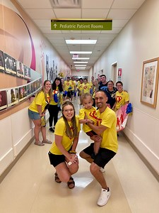 💛 2-year-old Owen known as “Super O” was diagnosed with stage 4 high risk metastatic neuroblastoma. Family, friends and his care team wore their Super O shirts and cheered him on as he left the floor after completing his final round of chemo. Super O is home just in time for Father's Day. Hail, Owen! | C.S. Mott Children's Hospital
